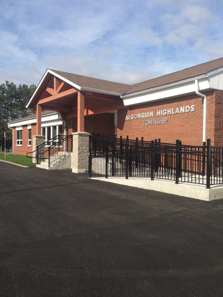 Algonquin Highlands looking to enhance Oxtongue Lake Community Centre