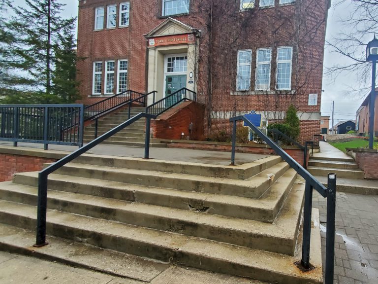 Huntsville to fix front steps of Town Hall