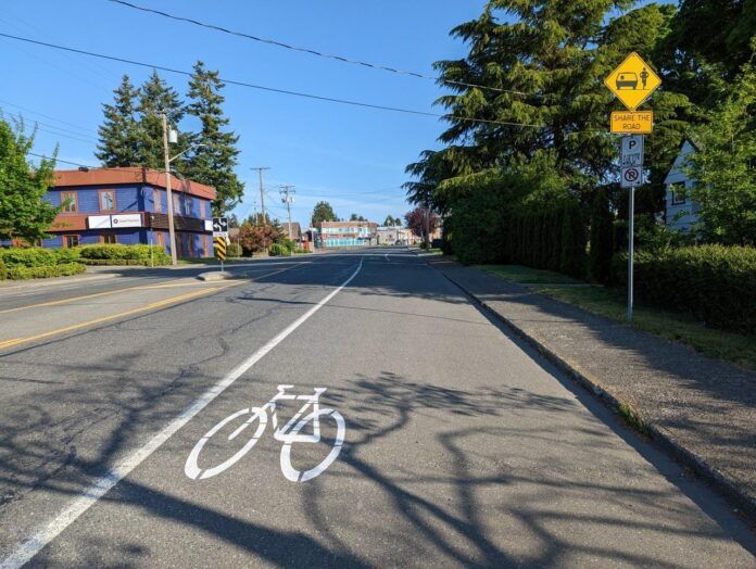 bike lane paved shoulder active transportation bicycle